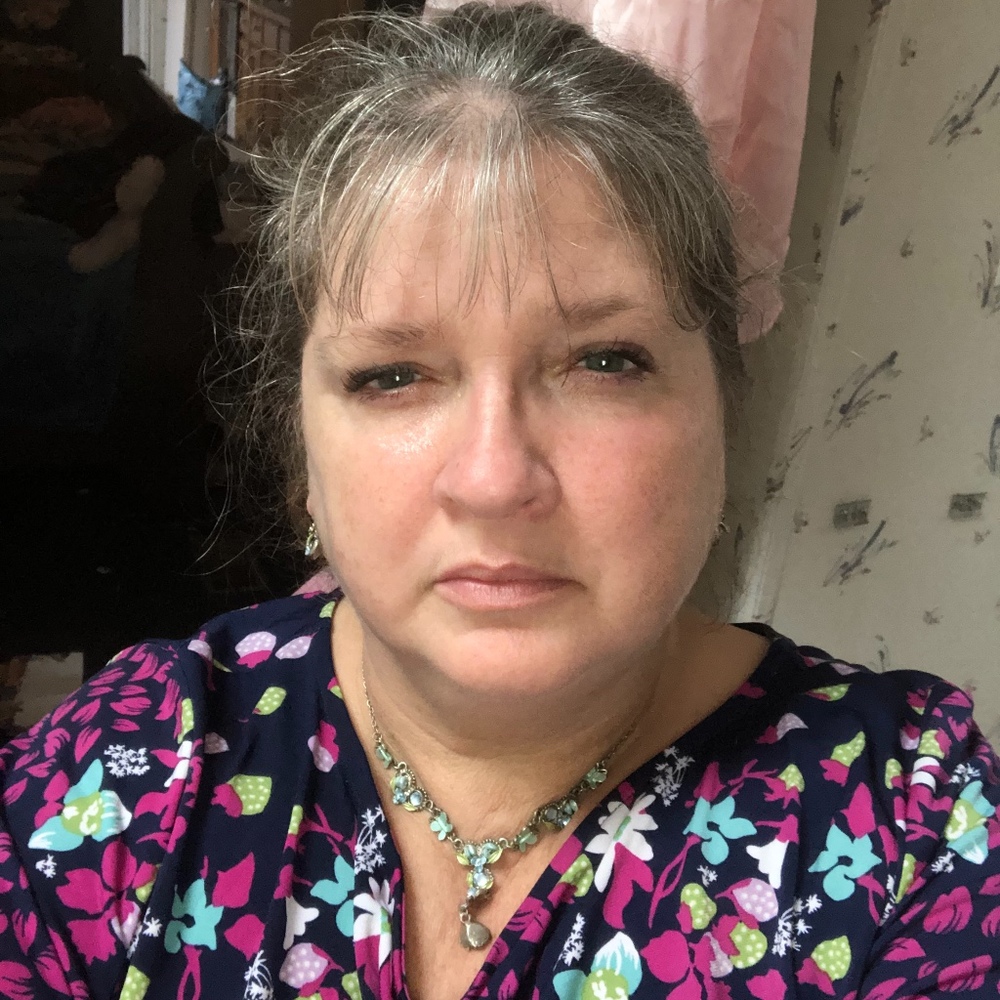 Meet your Posher, Renee